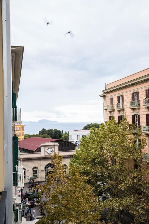 Bernini 20 Acomodação com café da manhã Nápoles Exterior foto